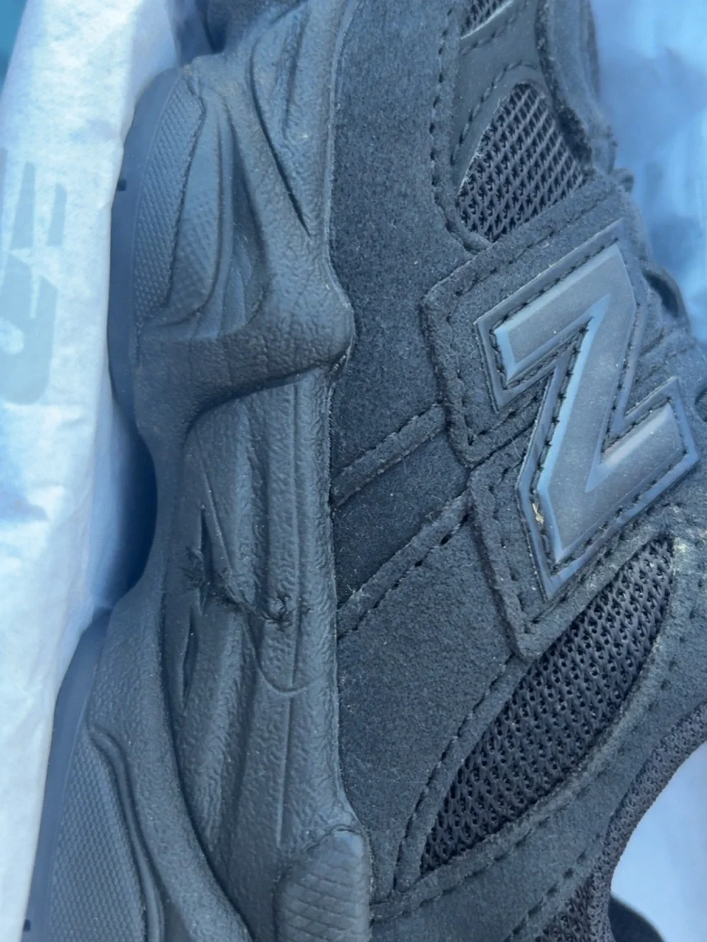 New Balance Men’s Black Athletic Lace-Up Sneaker